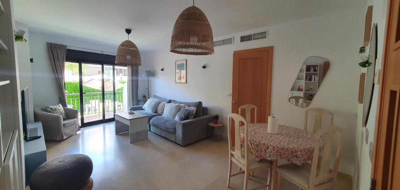 Apartment Apartamento Con Jardin Y Piscina